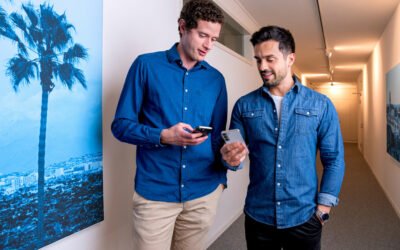 Mit dem Smartphone sicher unterwegs arbeiten